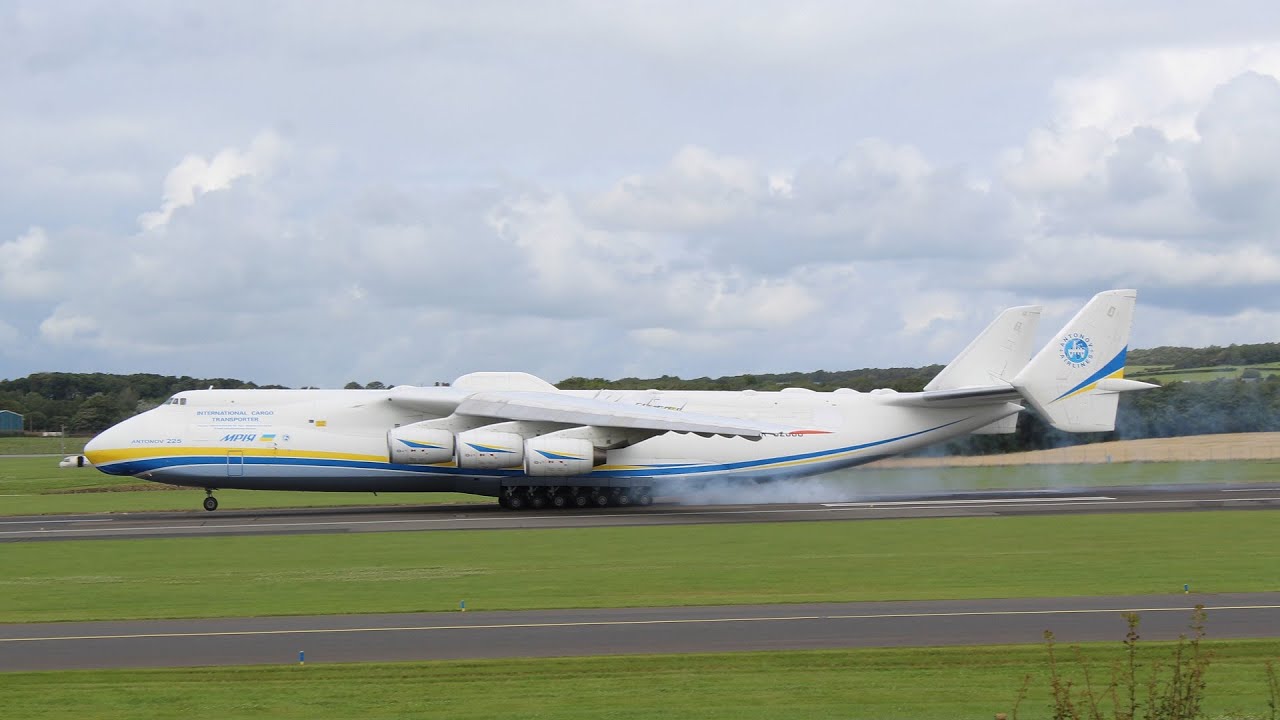**Rare** Antonov AN-225 Worlds heaviest cargo aircraft landing at Prestwick | HD | EGPK