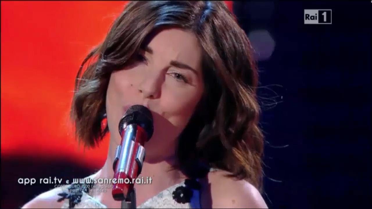 Bianca Atzei - Il Solo Al Mondo {SANREMO 2015}  LIVE AUDIO + FOTOS + VIDEOS