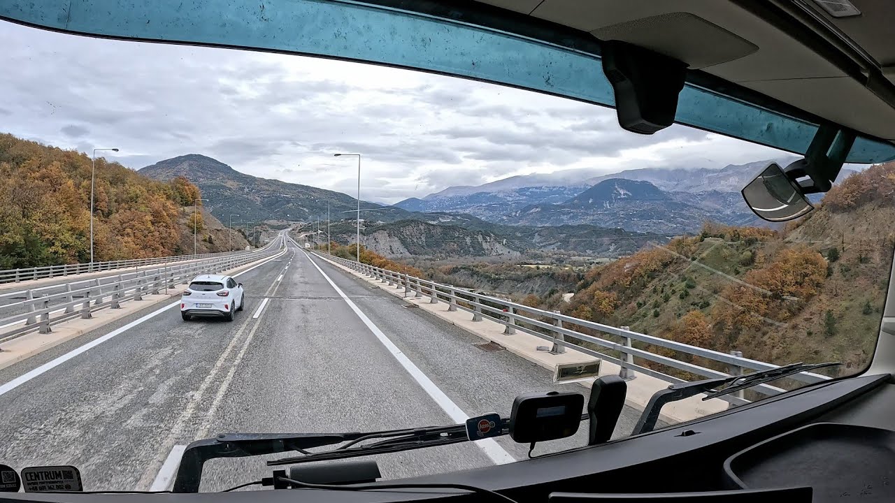 Truck Life – второй день в Греции. Горы, туманное шоссе и сумасшедшая граница Северной Македонии.