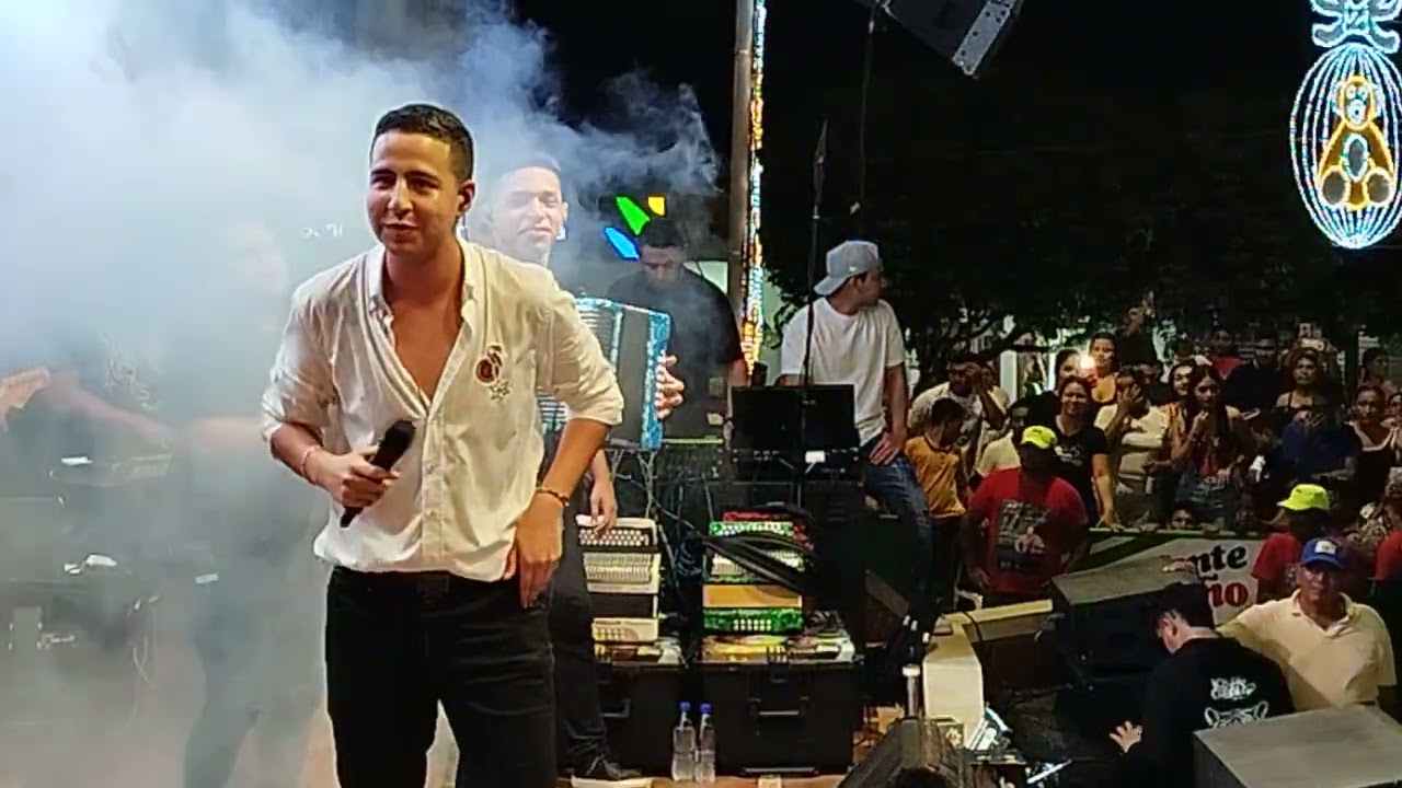 Martín Elias JR en la Bella Villa