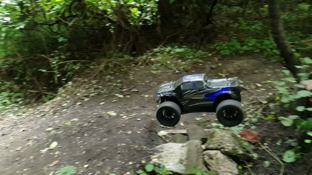 Himoto EMXT 1:10 Bashing