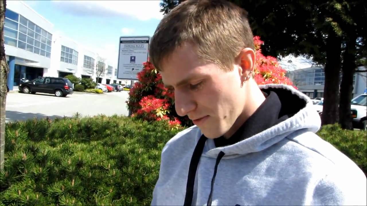 Canon XA10 Prosumer 1080p Full HD Camcorder Unboxing & First Look Linus Tech Tips