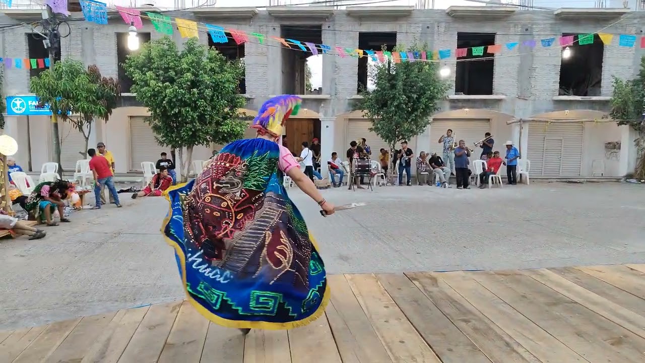 8 de mayo de 2025 -Batalla de la danza de la conquista de Azoyú Guerrero