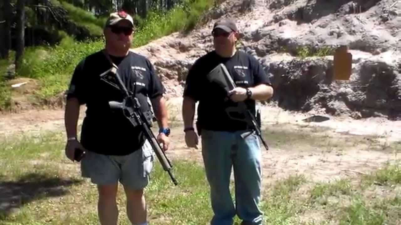 Steyr AUG vs M-4 Carbine in Controlled Pairs