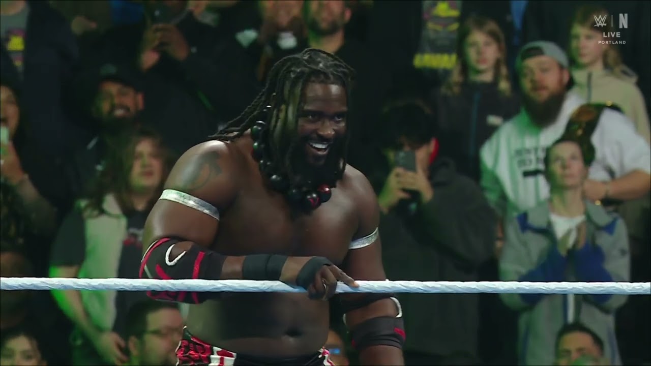Johnny Gargano vs Oba Femi - WWE SmackDown 06/03/2026 (En Español)