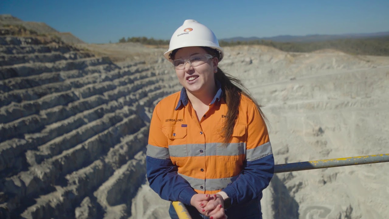 2018 Lexus Melbourne Cup Trophy - Meet the makers Evolution Mining & ABC Refinery