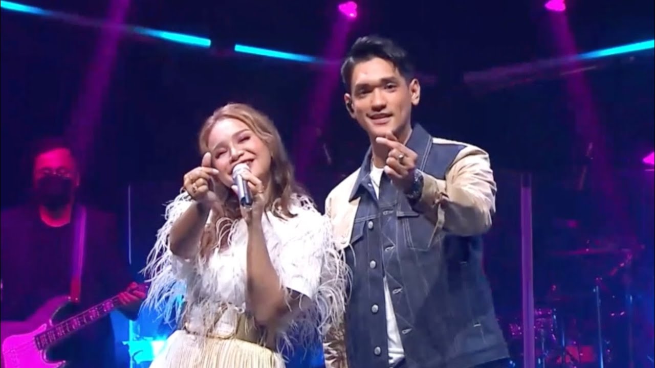Rossa feat Afgan - Ku Menunggu (Afgan Rossa The Concert)