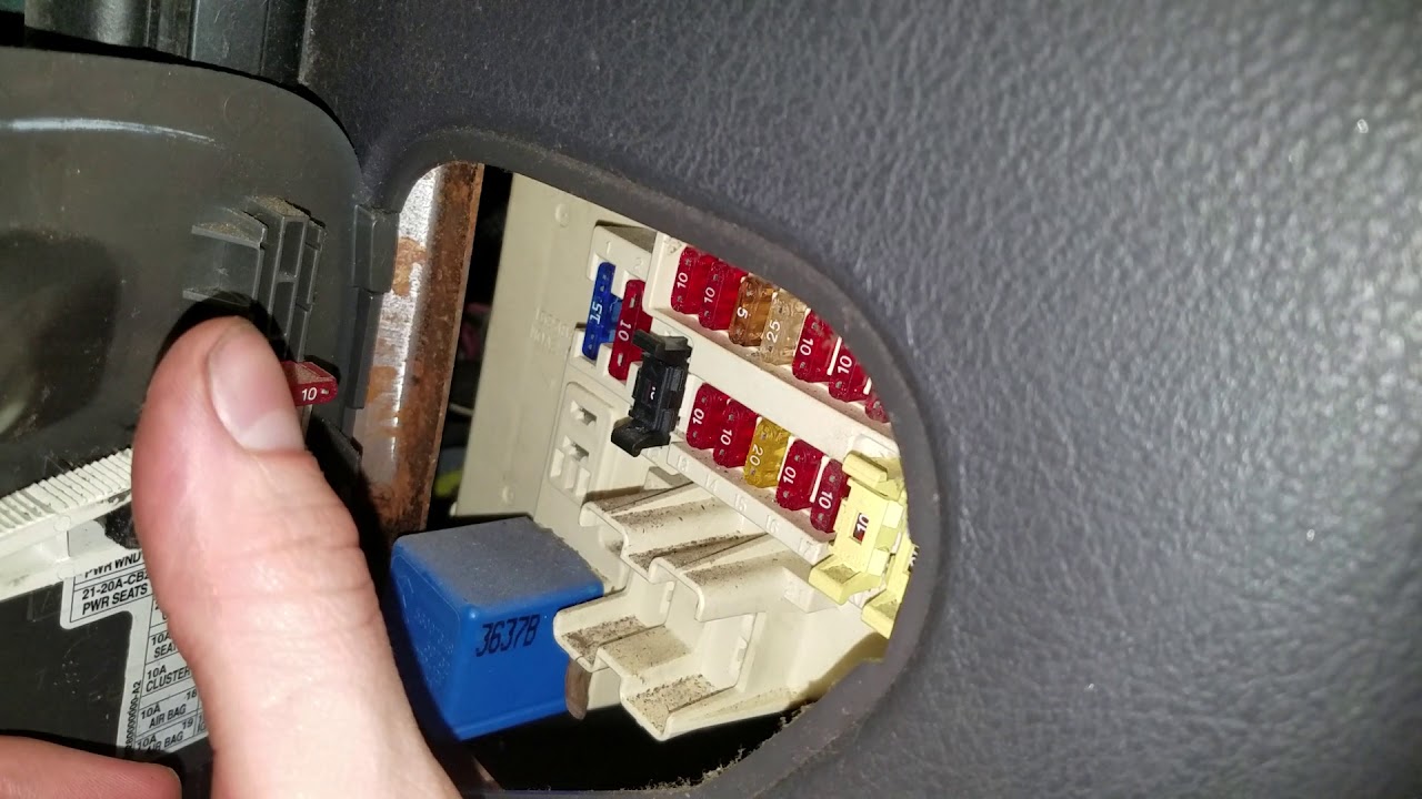 Dodge Ram 1500 Cigarette Lighter Fuse Power Outlet Fuse 1998
