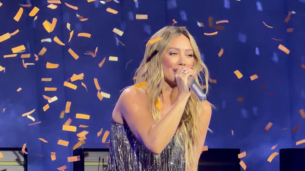 HILARY DUFF BROOKLYN 4K 1.27.26