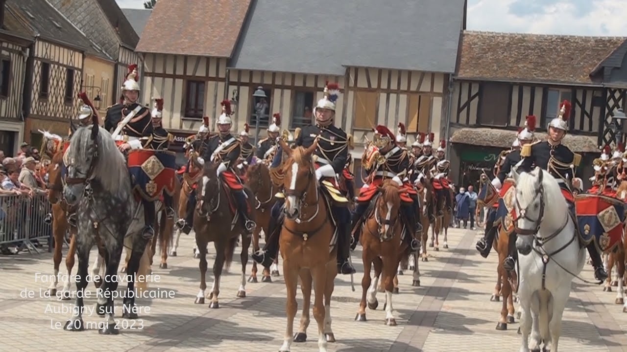 Fanfare de cavalerie de la garde Républicaine Aubigny sur Nère