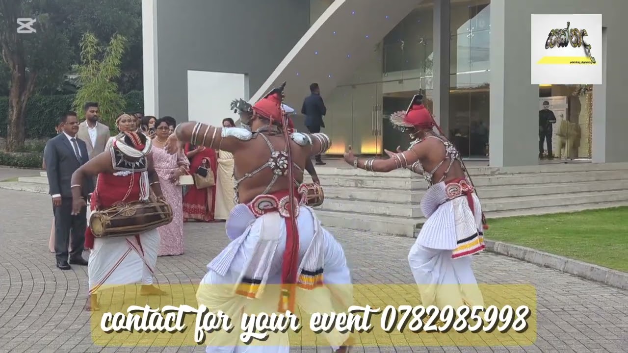 මනාලියට අලුත් කවි පෙළකින්..