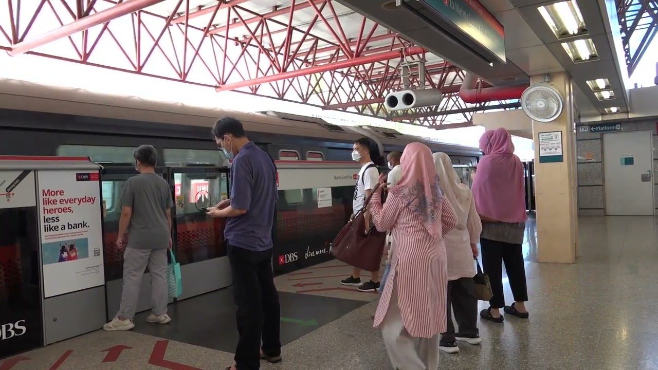 [Jurong East D/E Closure] C151 017/018 Arriving Jurong East (Southbound)