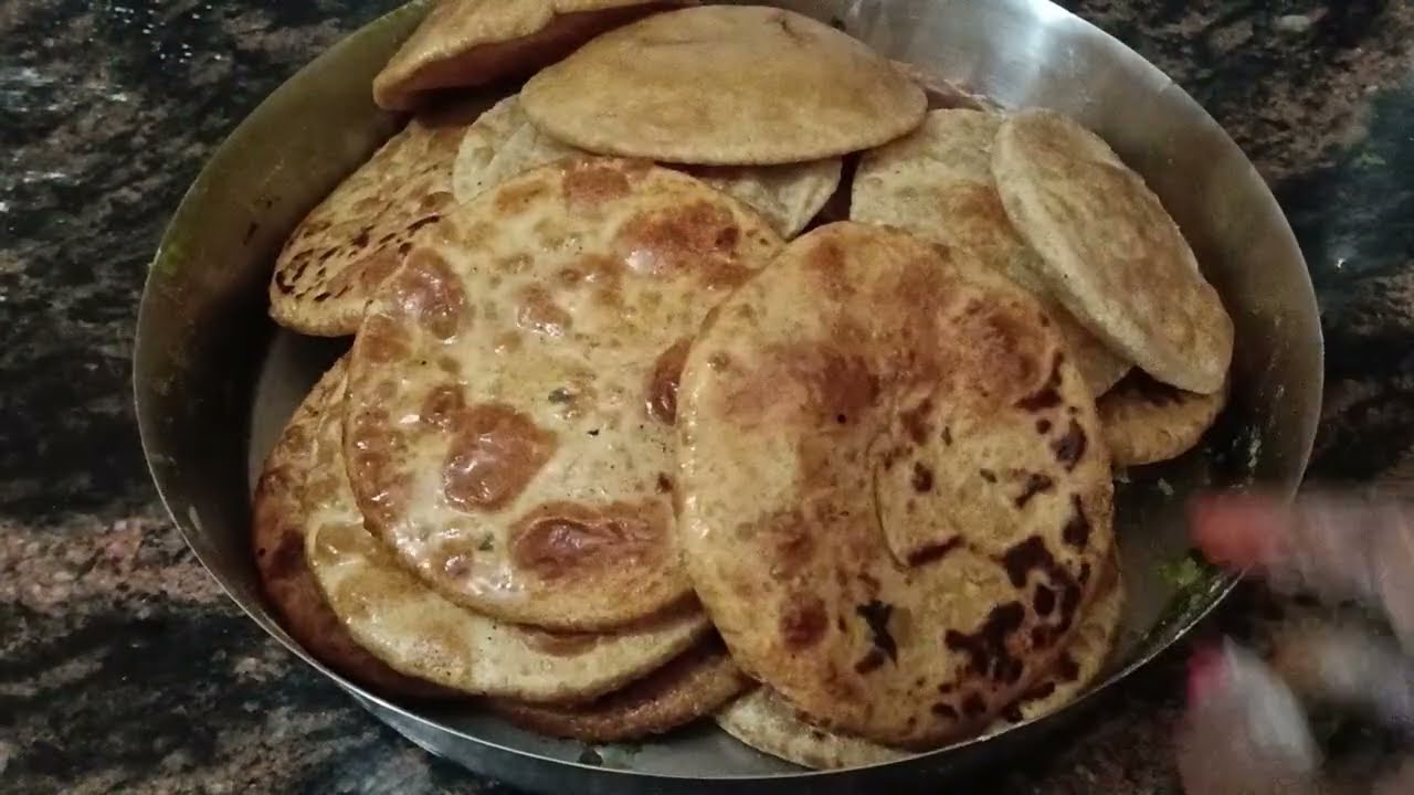 हरी मटर की पूरी गेहूं के आटे से बनाई वह भी आसान तरीका जल्दी से बनने वाला