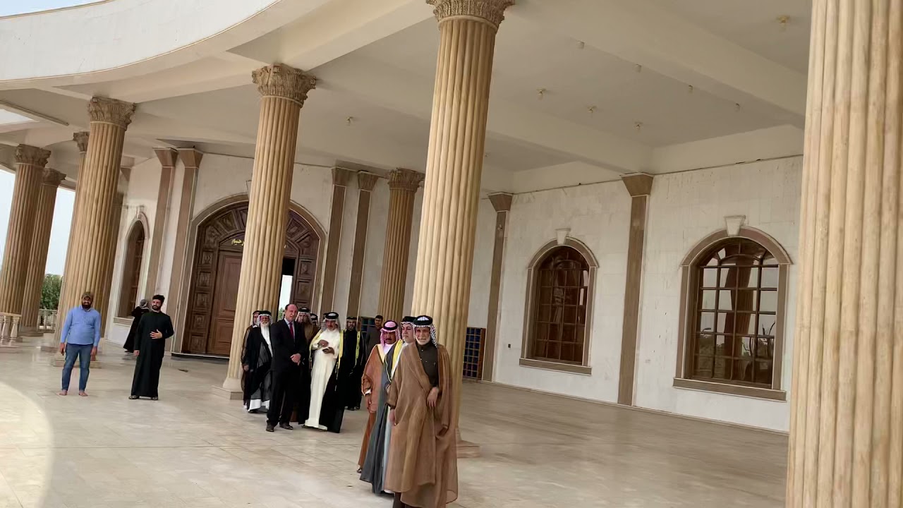 من مضيف الشيخ كاظم مجيد الصرايفي وحضور الحاج عضو البرلمان الاستاذ حسين عرب وشيوخ عشائر الصرايفيين