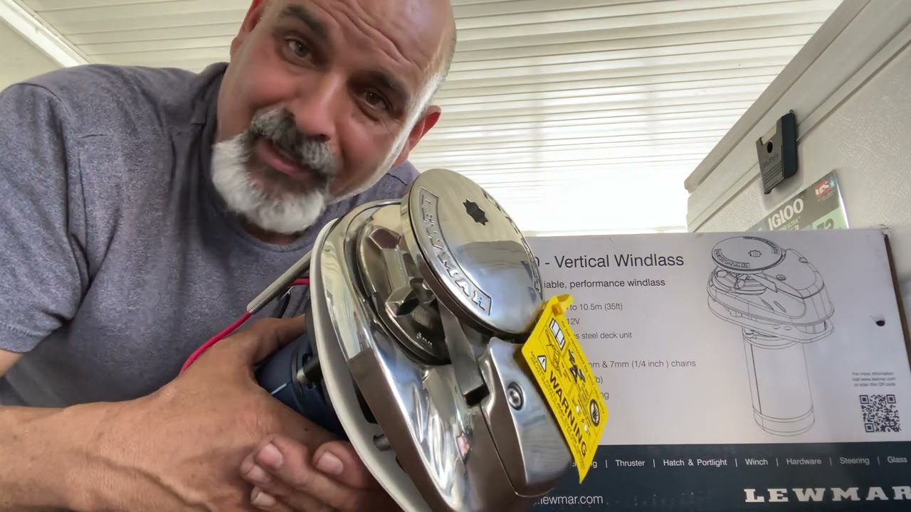 Instalaciones del Lewmar vertical windlass parte 1