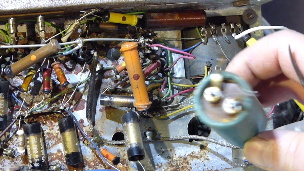 Restauration poste radio à tubes et relevé de schéma partie 1