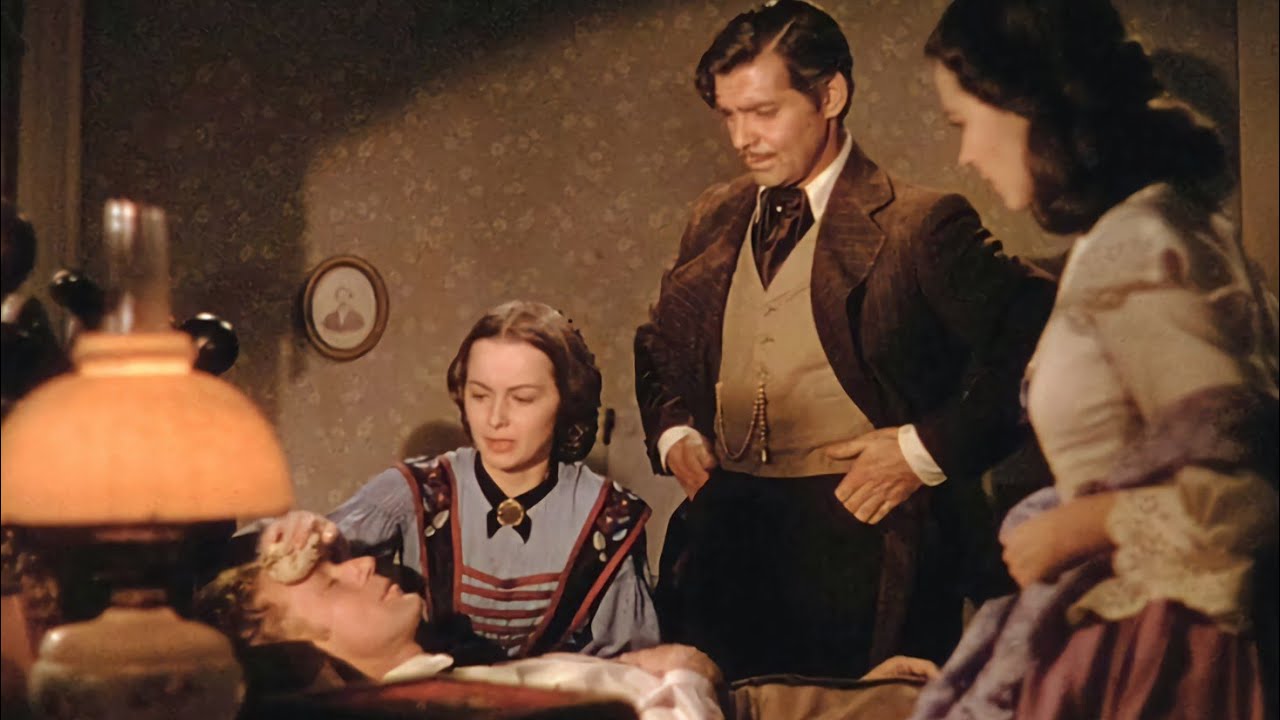 *GWTW* - Rhett tells Scarlett about Frank's death on Decatur Road #gonewiththewind #vivienleigh