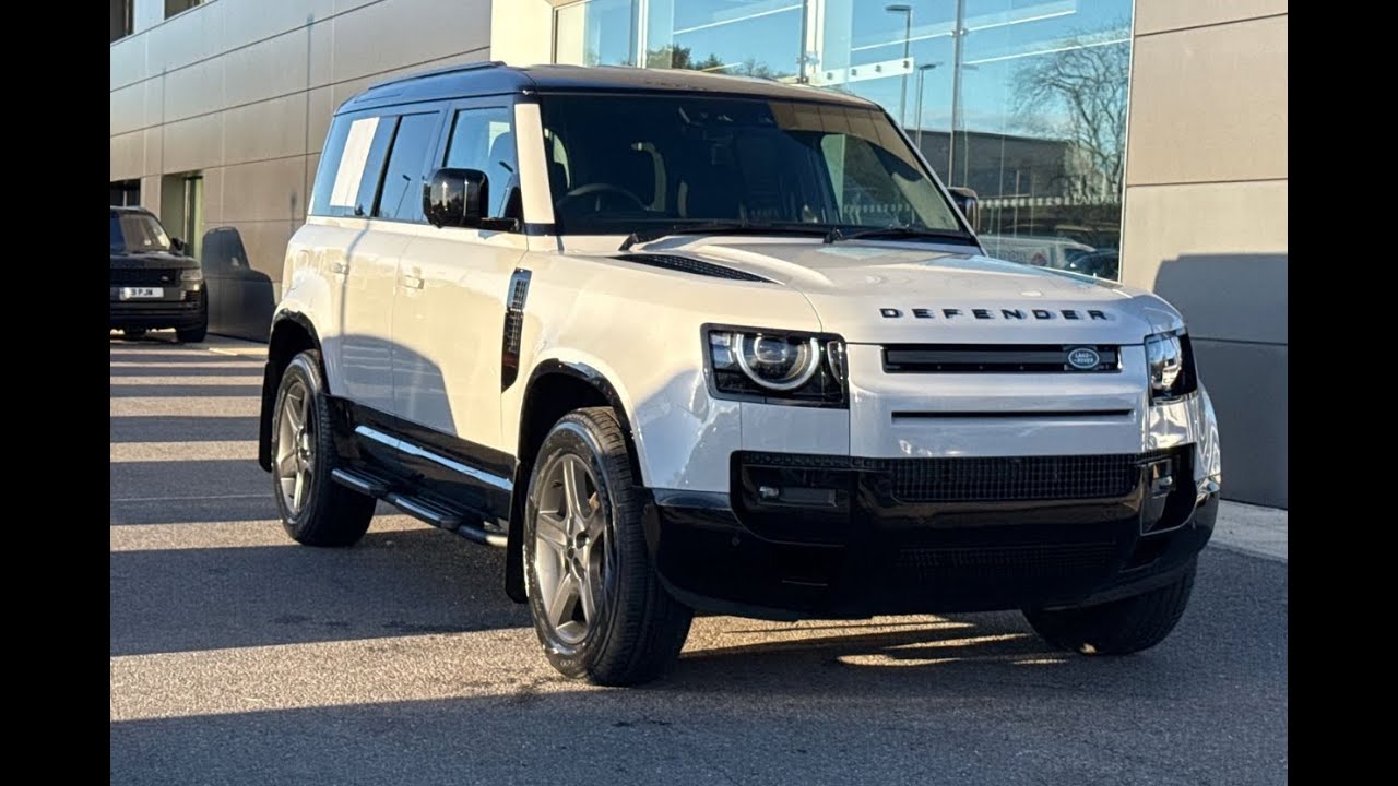Новый Defender 110 3.0 D250 MHEV X-Dynamic SE в цвете Borasco Grey I Stafford Land Rover