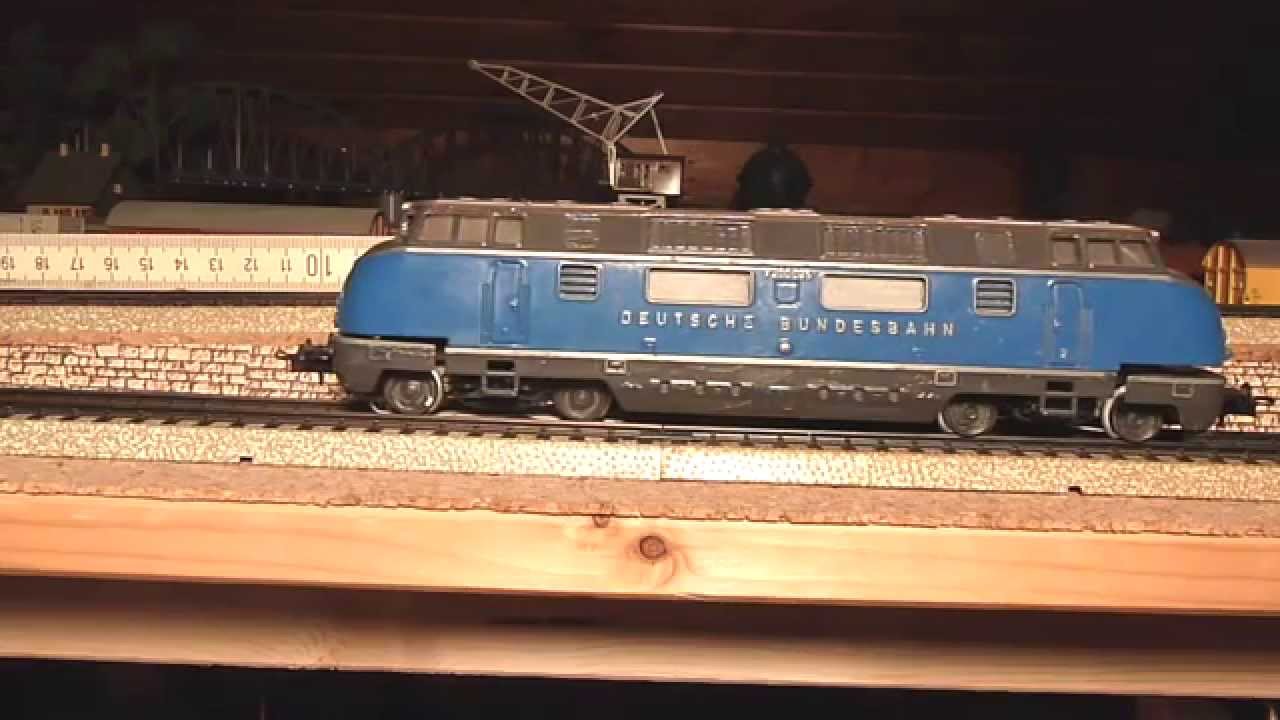 Märklin - Trix V 200 langsam.mp4