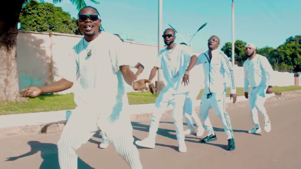 clignotant Jacques kyabula katwe . l'artiste vagabond -bitox djunny -bl Victor - Nick son