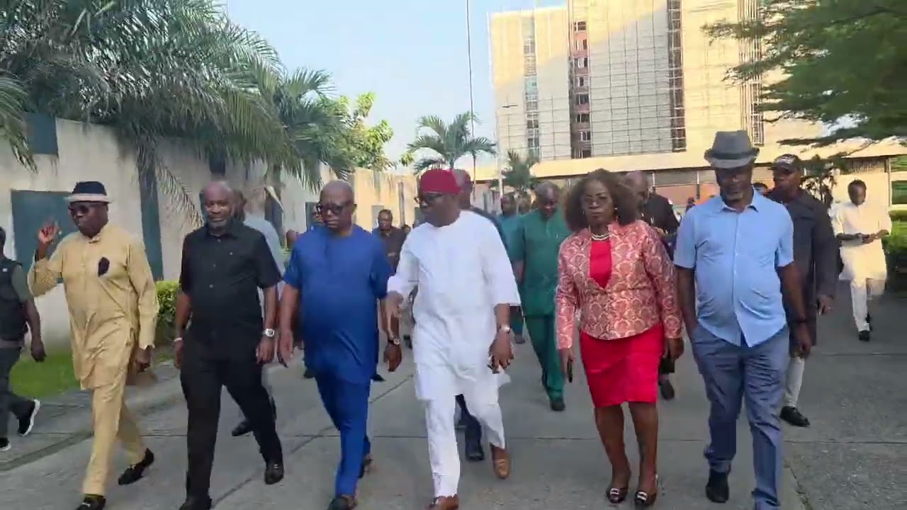 GOVERNOR SIMINALAYI FUBARA INSPECTS ONGOING RENOVATION WORK AT THE RIVERS STATE SECRETARIAT.