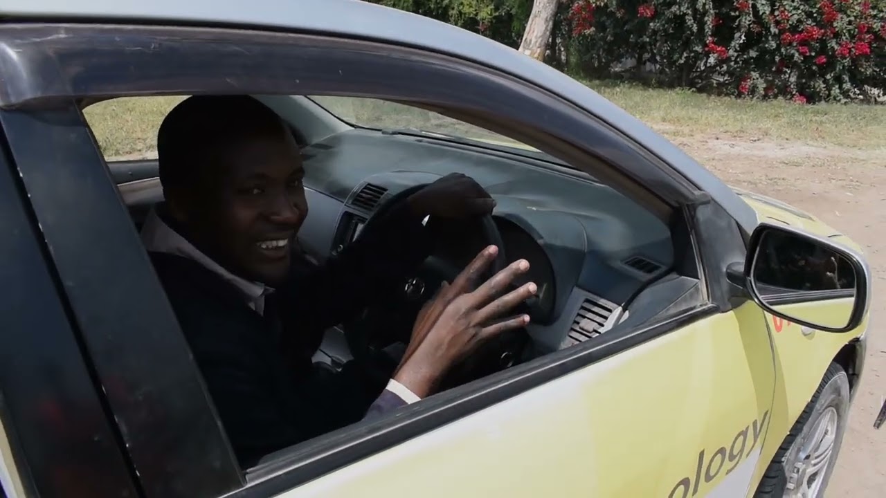 DRIVING LESSON FOR BEGINNERS: EXTERIOR AND INTERIOR CAR LIGHTS EXPLAINED