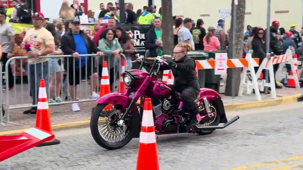 American Bikers #moto #usa #motorcycle #harley #bike