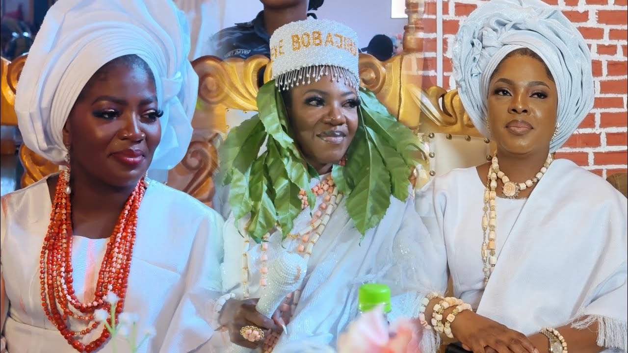 СМОТРЕТЬ ИНКА АЙЕФЕЛЬ ДУШ OONI OF IFÉ WIVES QUEEN TEMITOPE И ОЛОРИ ЭШЛИ @YEYE BOBAJIRO CORONATION