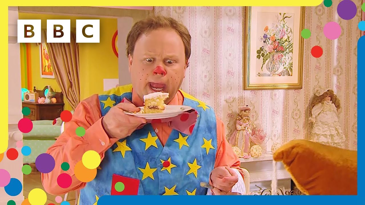 Mr Tumble Teatime! 🍰 | Mr Tumble and Friends