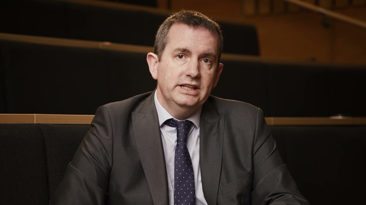BA Business Management with Logistics and Supply Chain overview  -  University of Hull