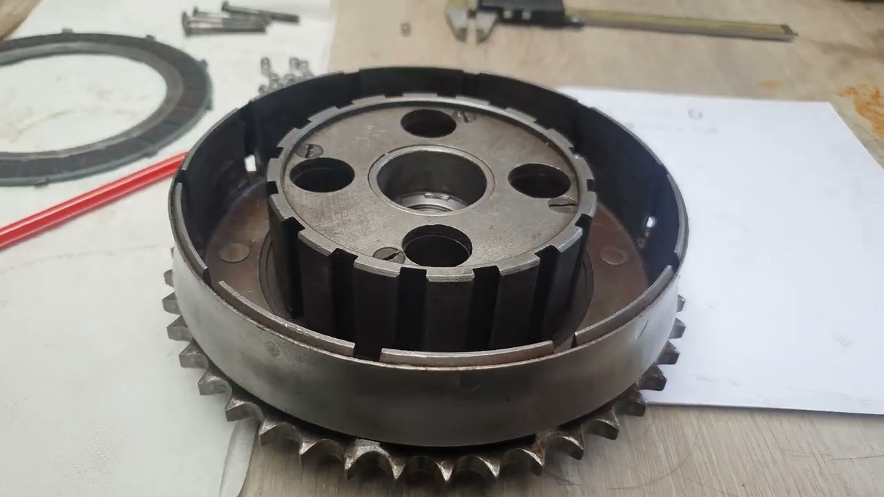 4 spring clutch on BSA Goldstar