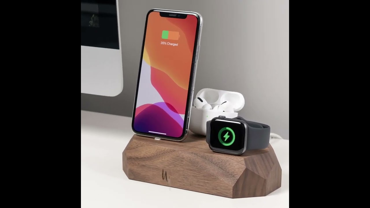 Personalized Wooden Gift Charger, OAKYWOOD Triple Dock Apple iPhone, Home Office Decor, Apple Watch