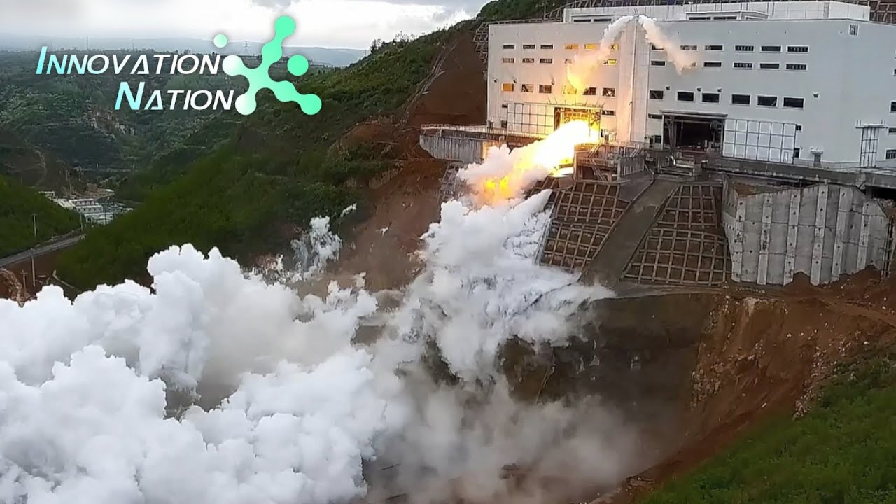 Test stand for liquid-propellant rocket engine completes first trial