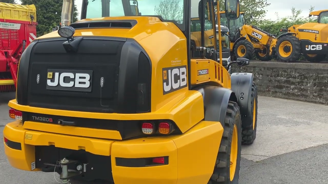 JCB TM320S only 825hrs with JCB Warranty. #JCB #TM320 #Tractors #Farm