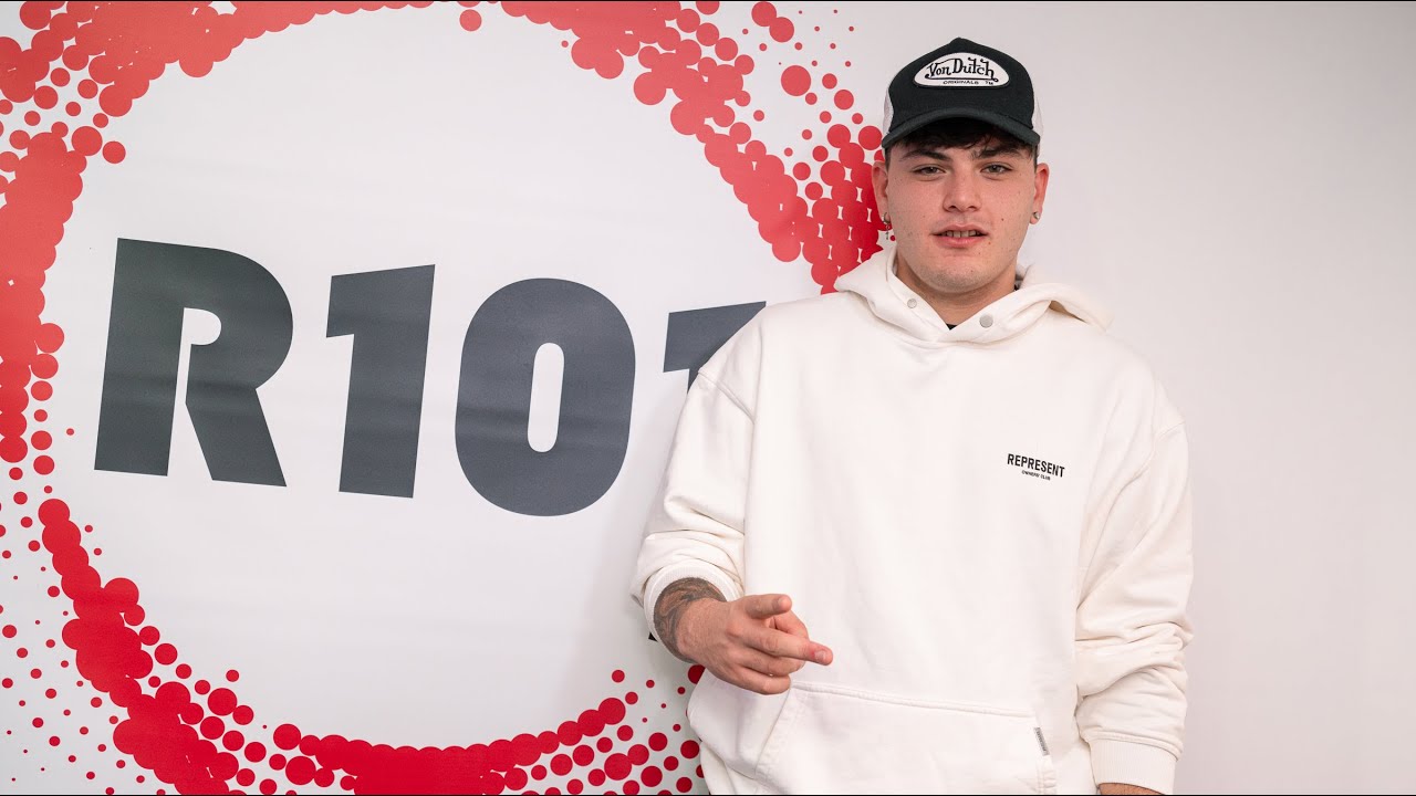 Petit ospite a R101