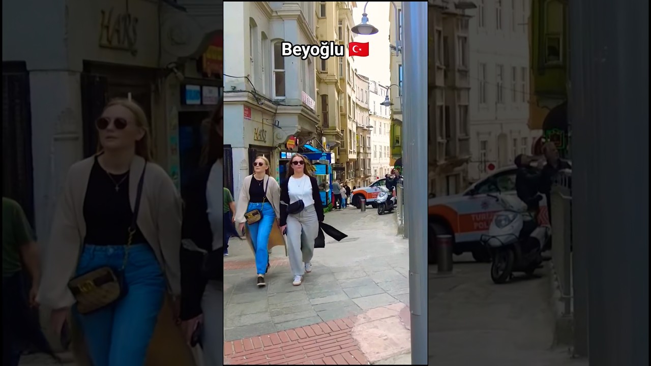 📍 İstanbul Beyoğlu 🇹🇷 Walking Tour #t&uuml;rkiye #travel #tourism #galata