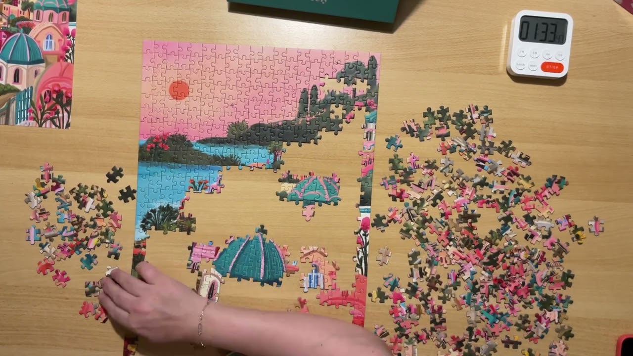 Puzzle with me: Piecely 
