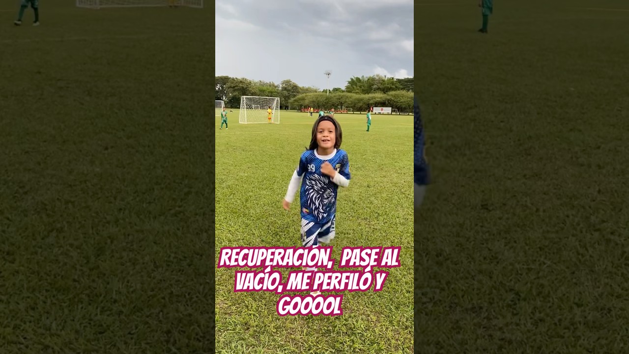 Recuperaci&oacute;n, pase al vac&iacute;o, me perfilo y gol ⚽️ #matchday #soccer #futbol #goat #football #striker