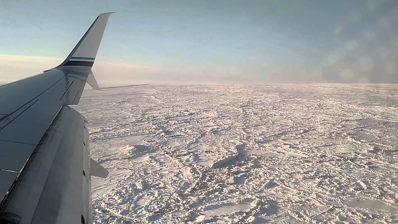Alaska Flight 55 - Prudhoe Bay to Barrow - 737-800 - Landing and Taxi