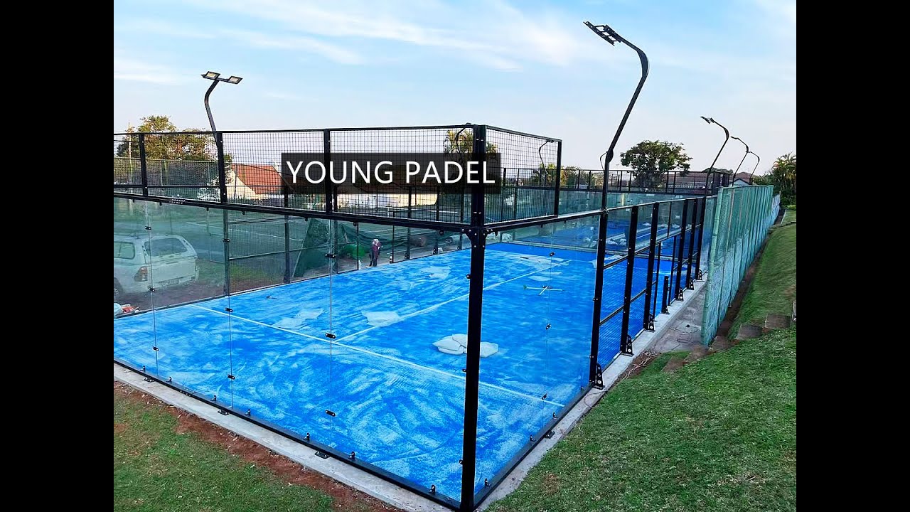 Who is the Best Manufacturers of Padel Courts ?