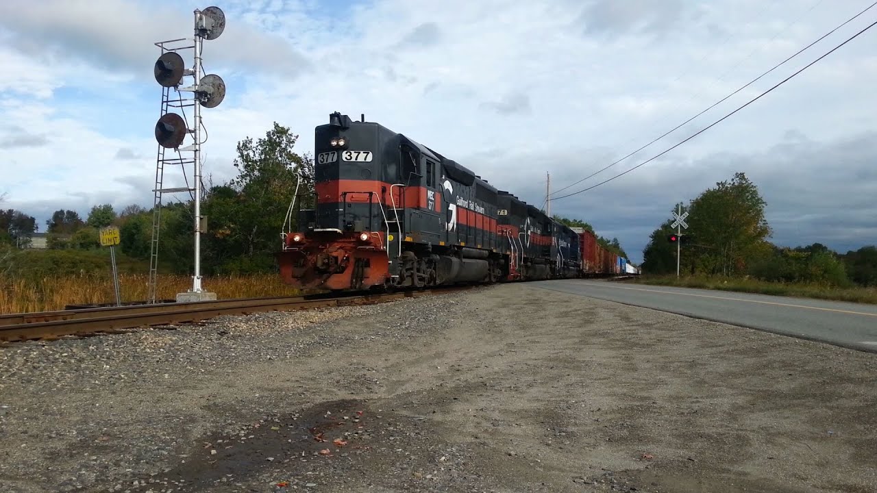 NMWA Departs Northern Maine Junction w/ 100 cars - 10/1/2015
