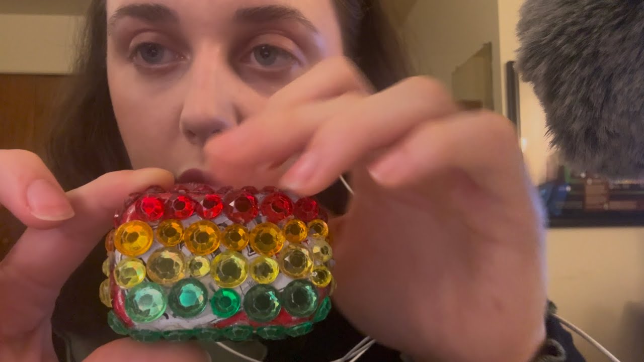 What’s in my bag ASMR