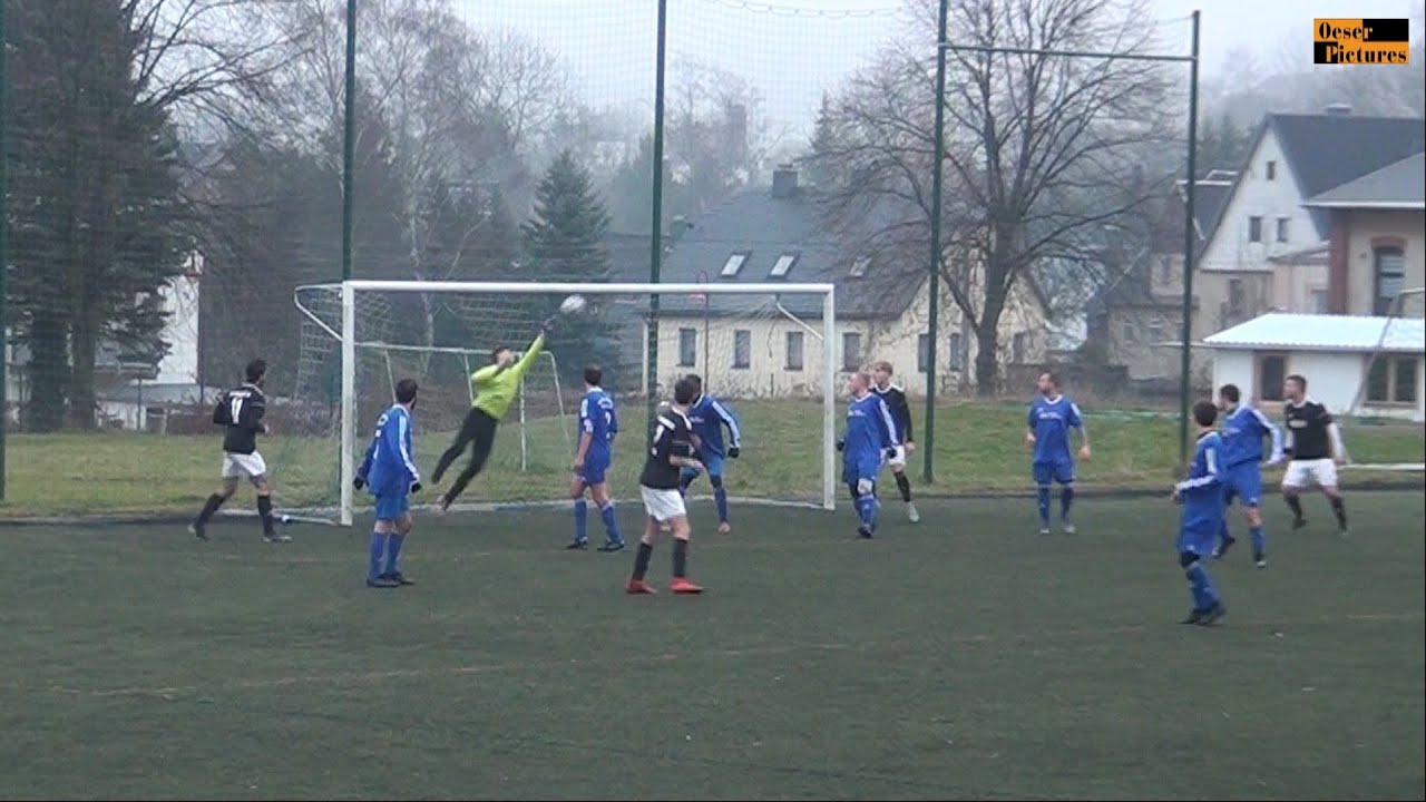 Kreisliga Erzgebirge SV Blau-Weiß Crottendorf - VfB Annaberg 09 2   1:5   04.12.2022 Derby