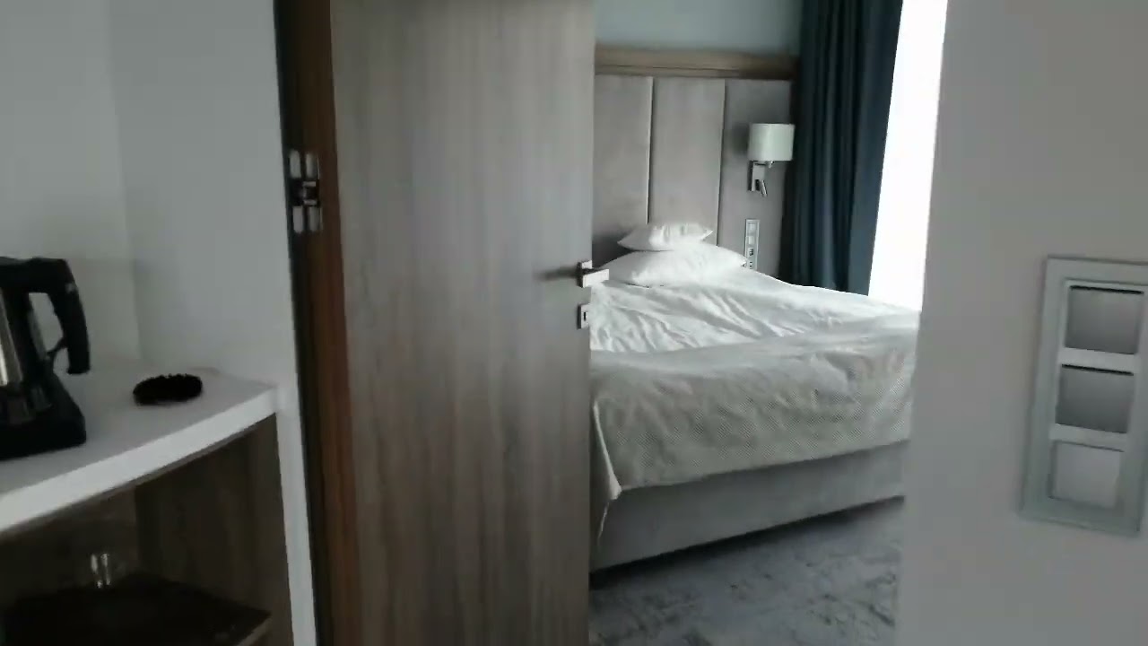 Apartament w nowej części Hotelu Senator w Dźwirzynie.