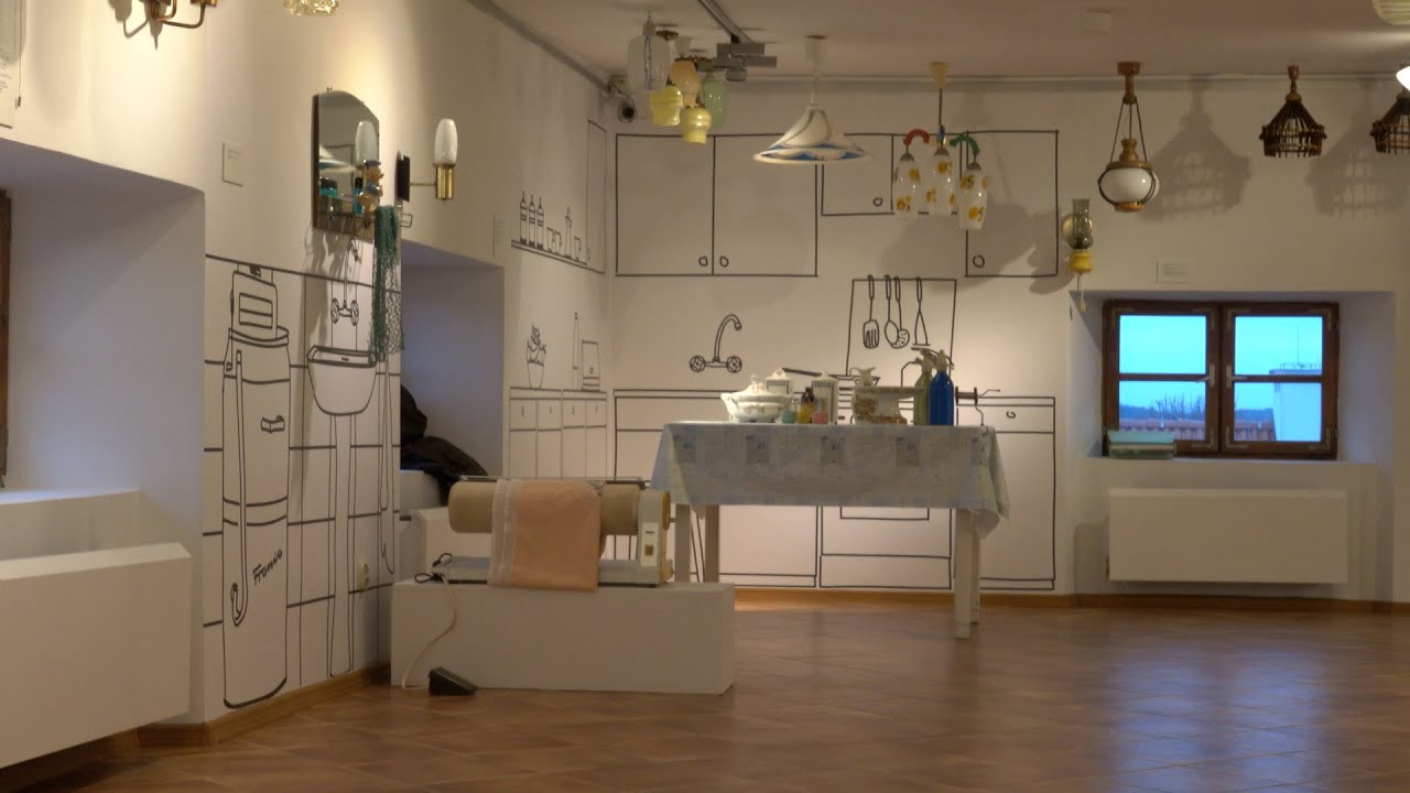 PRL-owskie lampy w konińskim muzeum