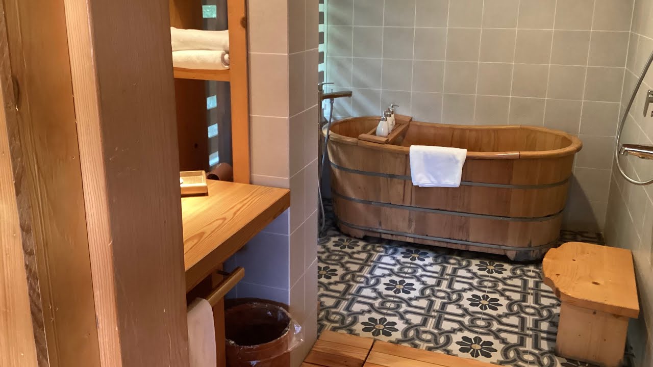 Review Le Champ Tu Le Hot Spring, Studio Bungalow, 3200 Baht, Tu Le, Yen Bai, Vietnam