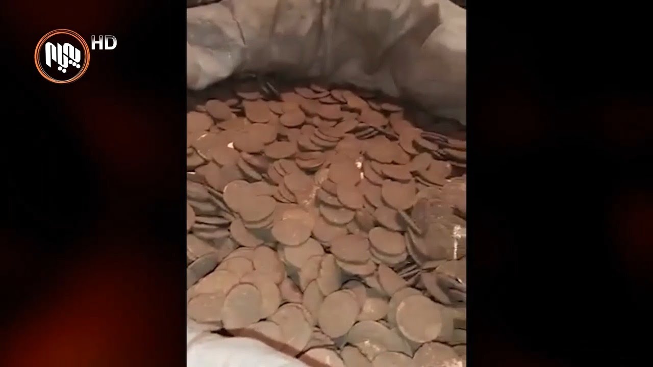 خه‌لیفان.. دوو فه‌رده‌ زێڕ دۆزرایه‌وه‌ كه‌ پێده‌چێت هی سه‌رده‌می مه‌غۆله‌كان بێت