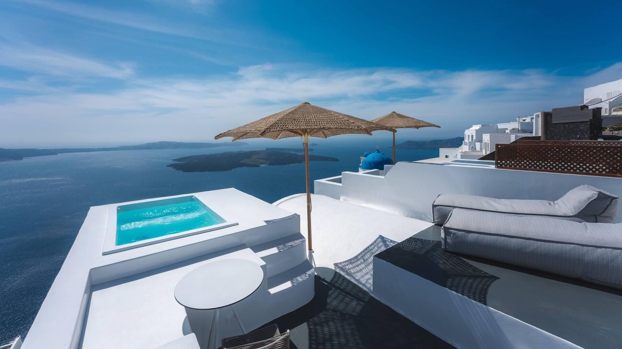 CILON Suites, Santorini, Greece | Travel With Navya