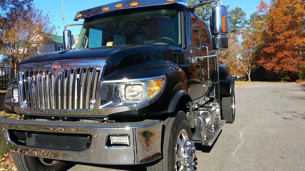 2014 International Terra Star Super Truck riding on American Forces!