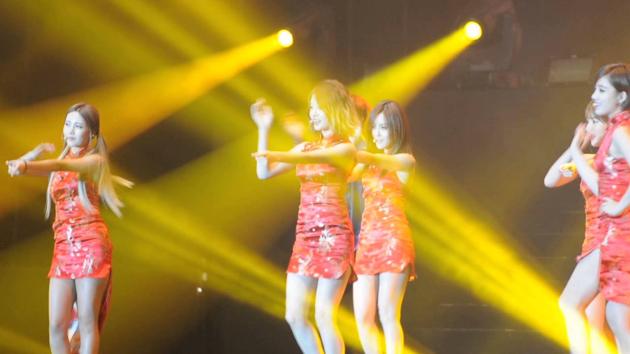 [Fancam] 130810 T-ara Hong Kong Concert ( Opening )
